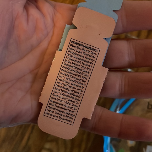 Cute Belif Bag with samples - Picture 7 of 11